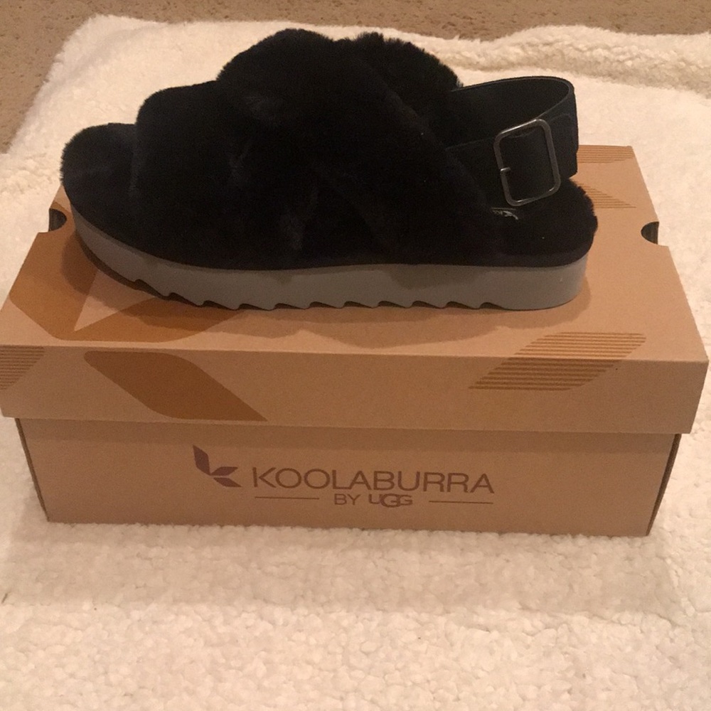 Koolaburra By Ugg Fuzz-Ee Adjustable Sandals Blac… - image 2